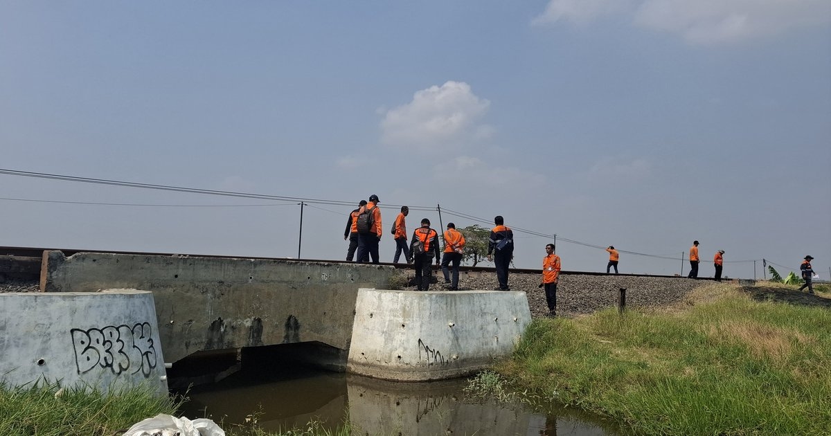 Jelang Musim Penghujan, KAI Daop 4 Semarang Pantau Normalisasi Jalur Antisipasi Banjir