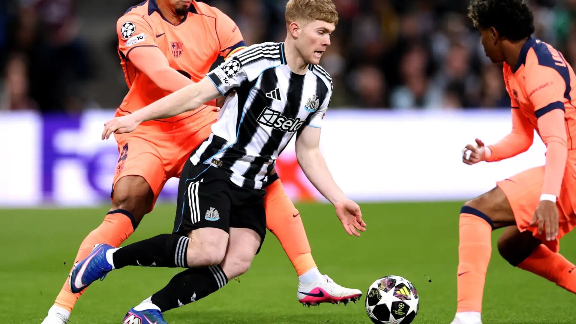 Rating Pemain Newcastle United: The Magpies Gagal Manfaatkan Keunggulan, Barcelona Curi Hasil Imbang di St. James' Park