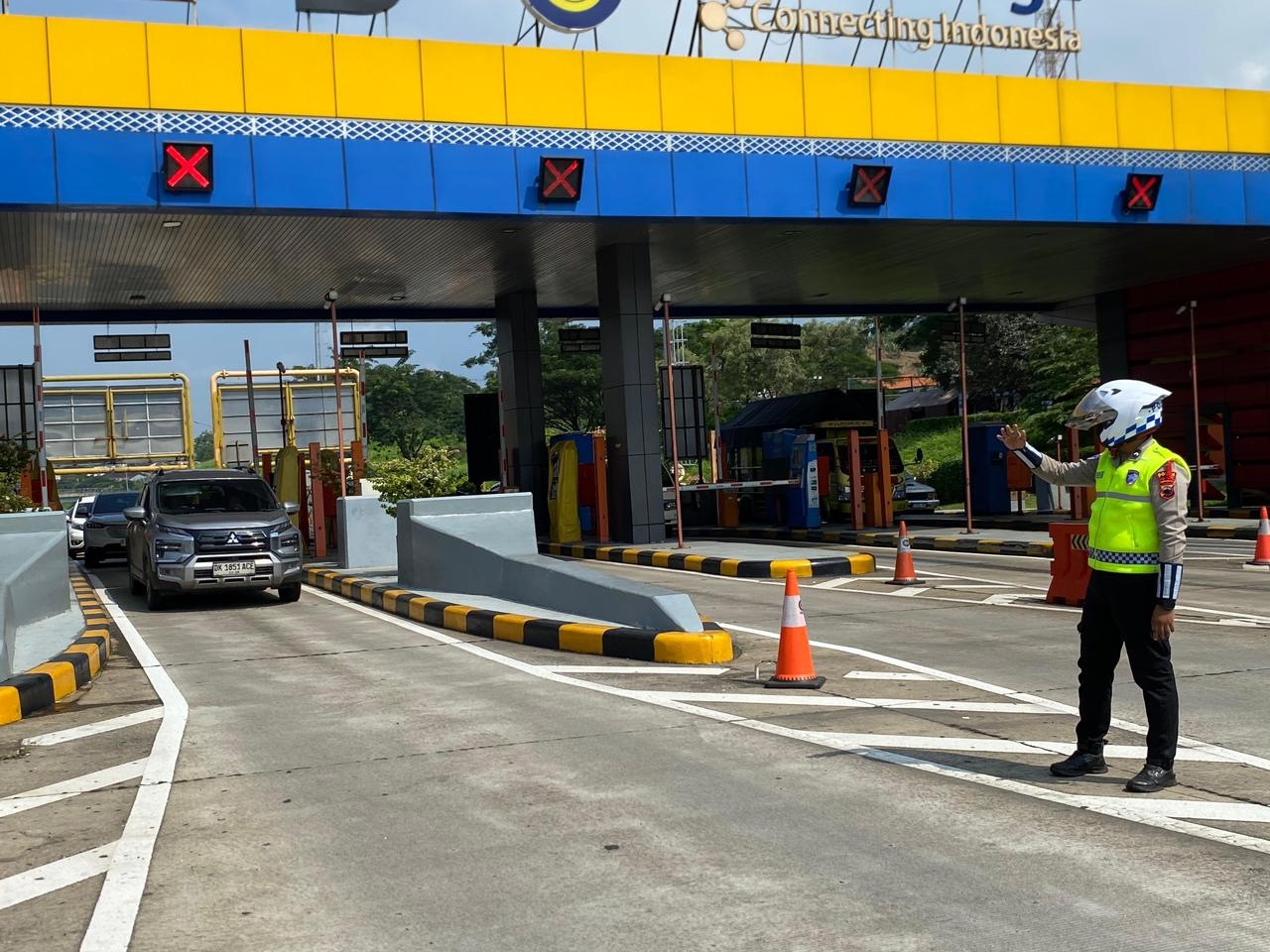 OKC Hari ke-4, Puncak Arus Kendaraan di GT Kalikangkung Terjadi Pukul 14.00–16.00 WIB