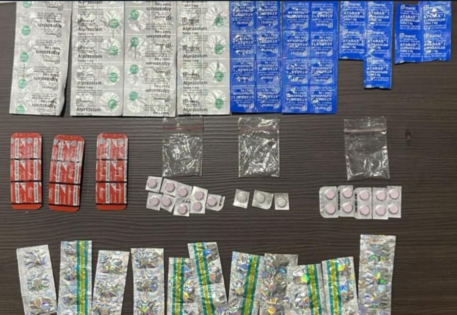 Digerebek di Kamar Kos, Dua Pengedar Psikotropika dan Obat Terlarang Diringkus Polisi di Rawalo Banyumas