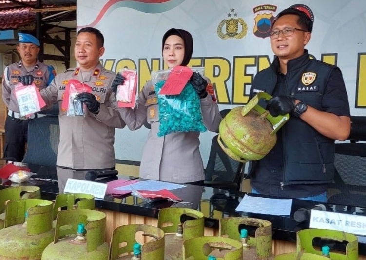 Modus Oplos LPG dan BBM Subsidi di Purbalingha Terbongkar, Dua Pelaku Dibekuk Polisi