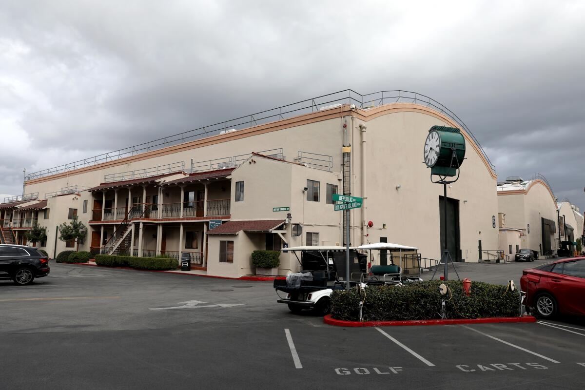 Netflix Siap Caplok Studio Legendaris Hollywood Radford Studios, Diskon hingga 80% dari Harga Beli 2021