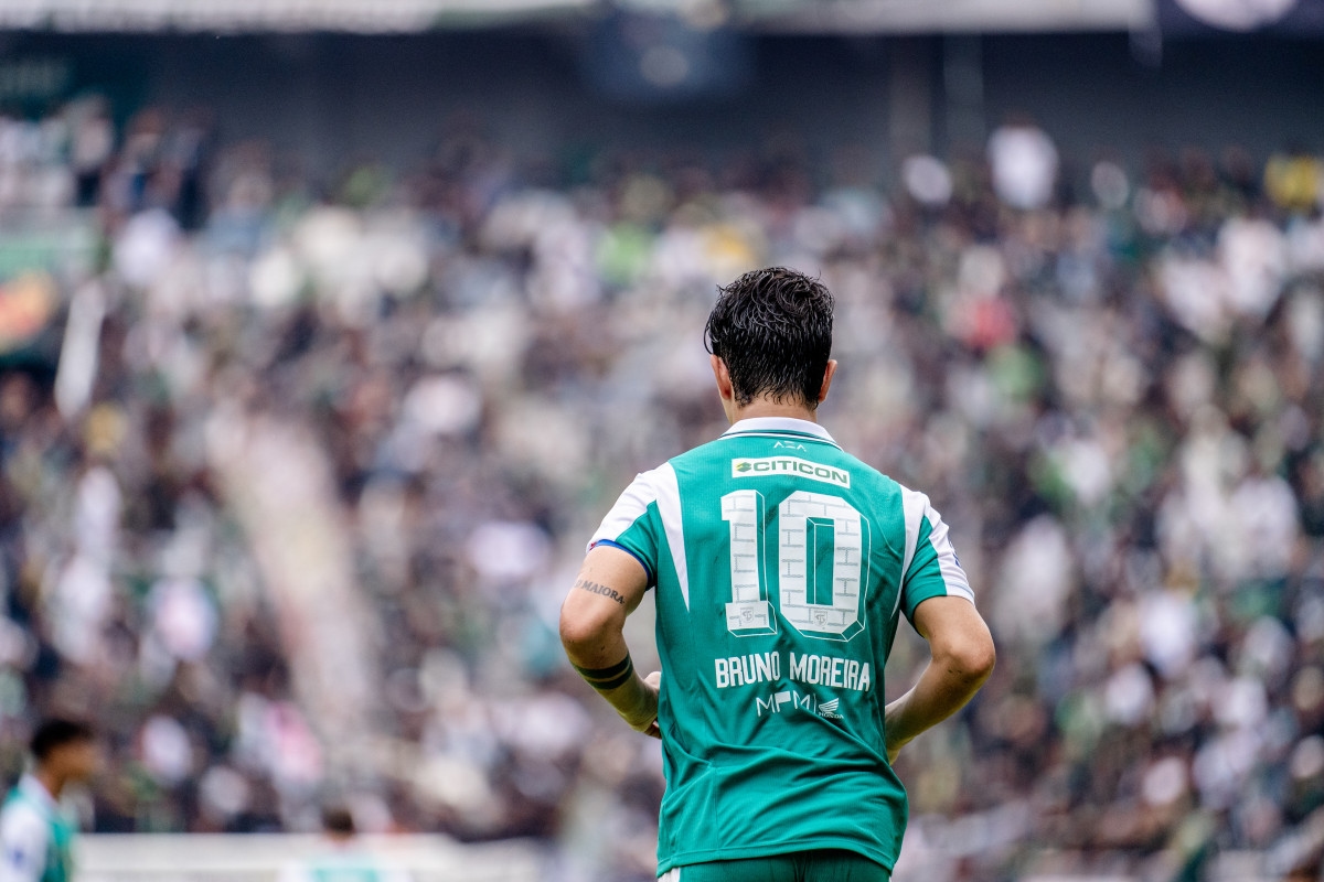 Terungkap! Ini Alasan Bruno Moreira Tolak Kontrak Persebaya dan Pilih Klub Thailand, Coach Tavares Bicara Blak-blakan