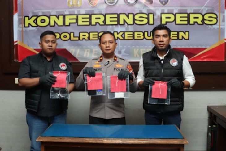 Polres Kebumen Ringkus Dua Warga Ambal, 38 Gram Sabu dan Ekstasi Siap Edar Disita