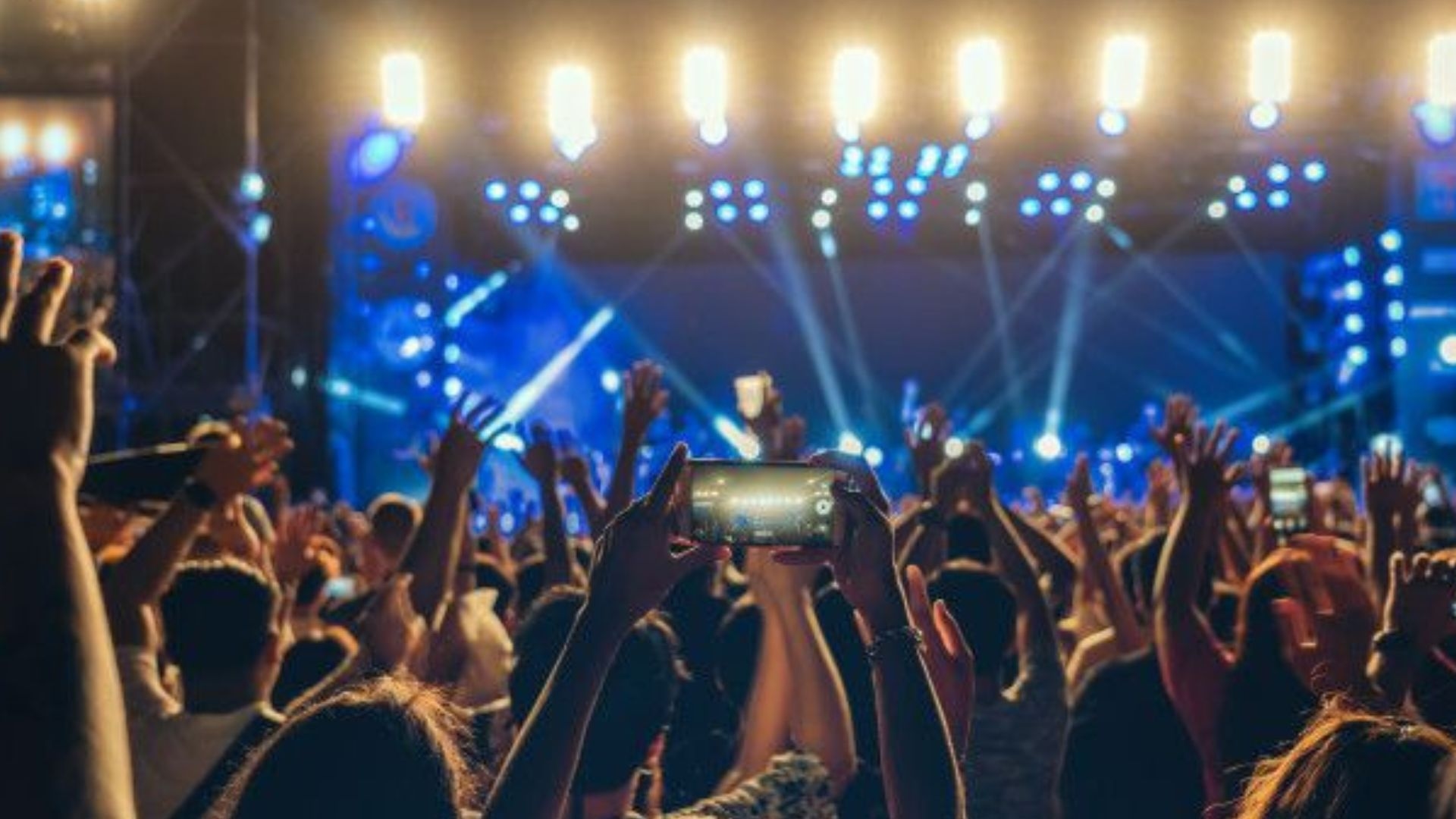 Bukan Cuma Juicy Luicy! Ini Daftar Konser yang Batal Sepihak di Indonesia