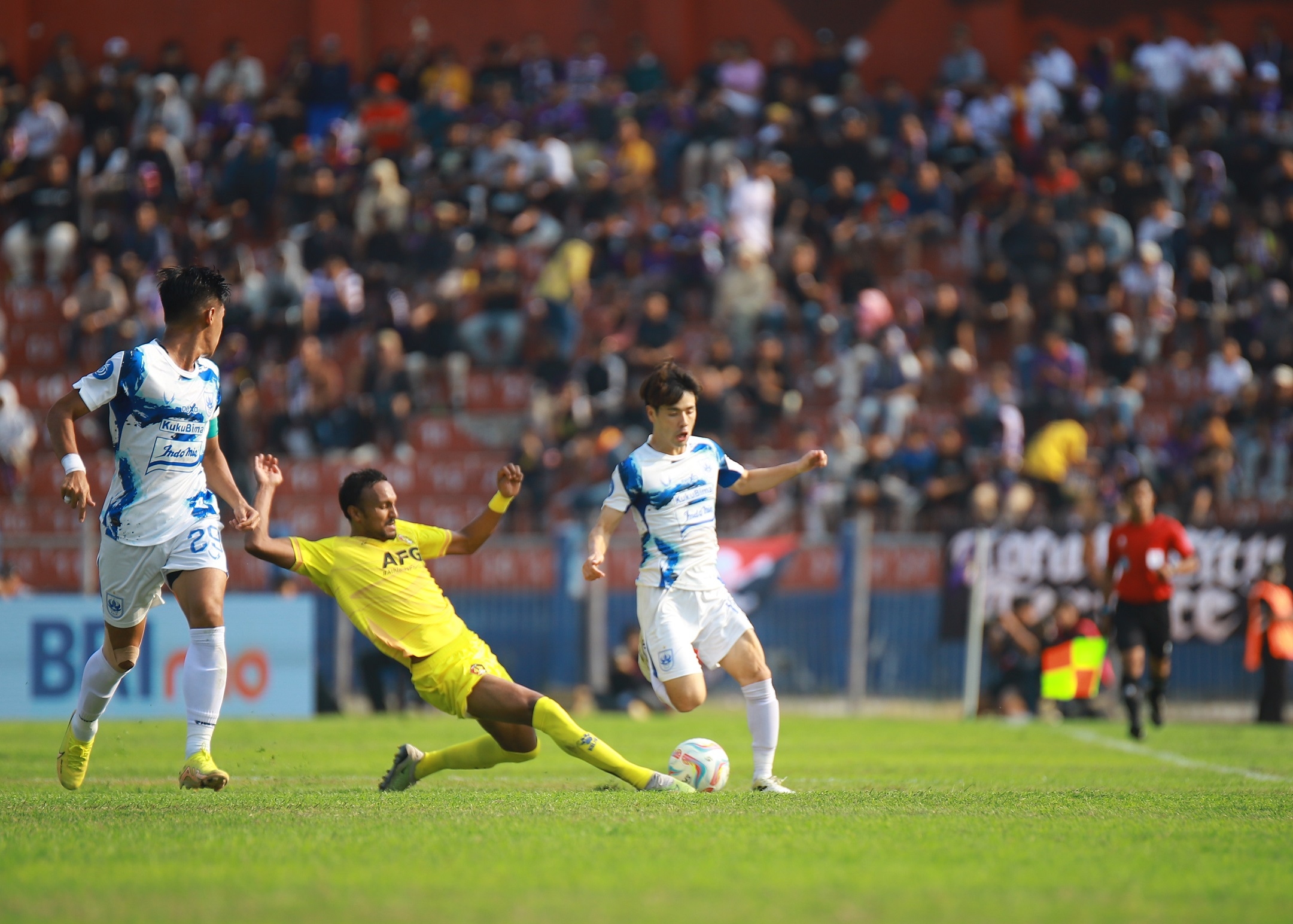 Hasil Akhir Skor 1-1 Persik vs PSIS, Gol Penalti Kembali Buyarkan Kemenangan Mahesa Jenar