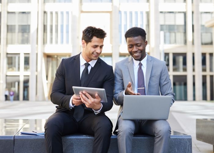 Berikut 4 Tips Hadapi Rekan Kerja yang Suka Menjilat