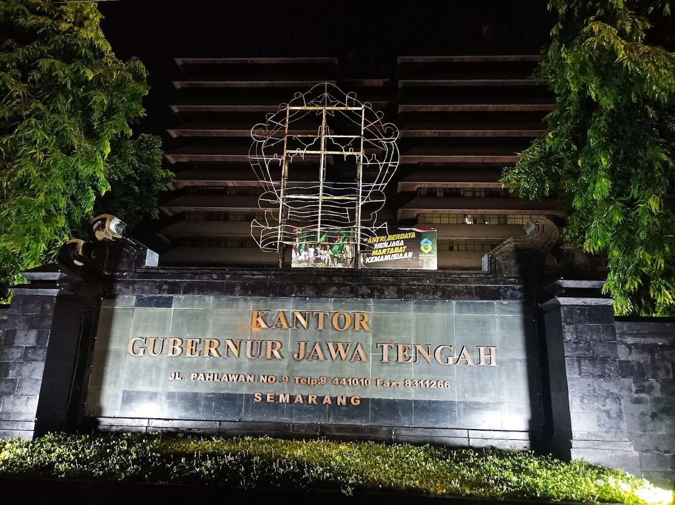 Trending Terima Kasih Jateng Menghiasi Perpisahan Ganjar Pranowo