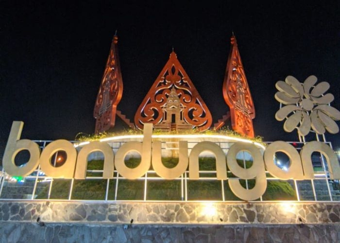 Eksplorasi Keindahan Wisata Malam Bandungan Semarang: Dari Gunung Ungaran Hingga Pasar Bunga yang Menawan