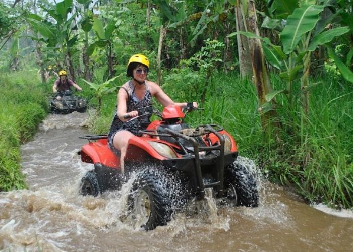 Menjelajahi Wisata Penuh Adrenalin di Pulau Dewata: Aktivitas Pemicu Adrenalin di Bali
