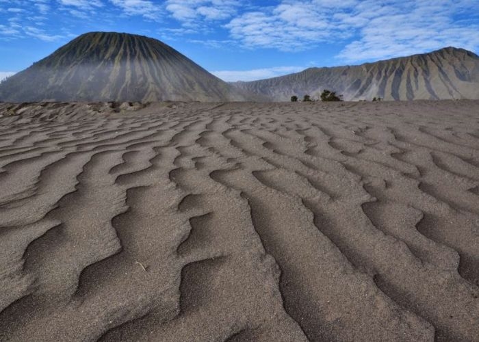 Sejarah Keajaiban Lautan Pasir Bromo: Pesona Mistis dan Fakta Ilmiah di Tengah Taman Nasional