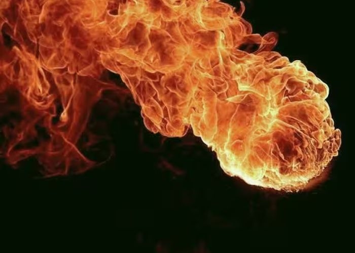 Misteri Hantu Kemamang: Legenda Mistis  yang Menghantui Daerah Jawa Tengah dan Jawa Timur