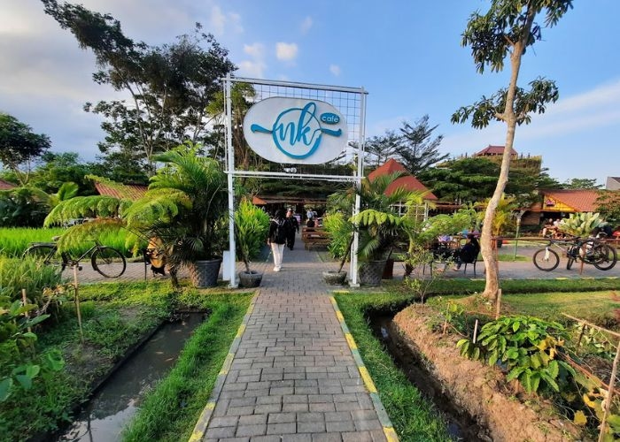 Mengintip Rekomendasi Lima Cafe Estetik dan Instagramable di Malang yang Cocok untuk Melepas Penat