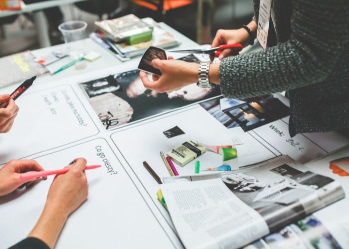 Melukis Dunia dengan Kreativitas: 5 Zodiak yang Sangat Kreatif