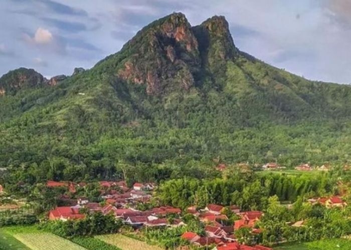 Tempat Misteri di Tulungagung: Gunung Budeg, Keindahan Alam yang Tersembunyi dan Cerita Legenda yang Menyayat Hati