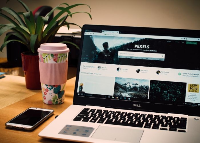 Info Seputar Tips: Panduan Memilih Laptop untuk Pelajar dan Mahasiswa, Baik dari Segi Performa, Harga, dan Kekuatan Baterai