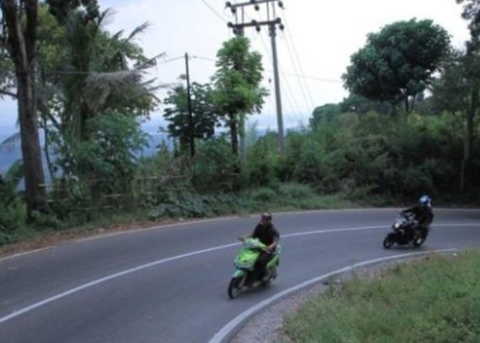 Kisah Misteri di Balik Kecelakaan di Jalan Munjul, Garut: Apakah Ada Keterlibatan Makhluk Tak Kasat Mata?