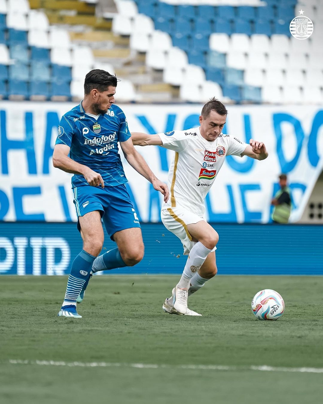 Teknologi VAR Pertama Kali di Liga 1: Siapakah yang Akan Unggul di Gianyar?, Nick Kuippers Bertekad Berikan Hasil Terbaik Untuk Bobotoh