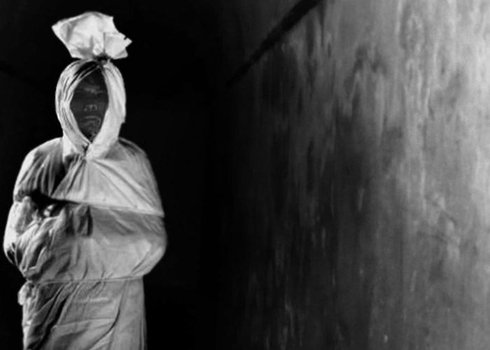 Di Balik Legenda Hantu Nusantara: Menelusuri Jejak 3 Mitos Beserta Fakta Seputar Hantu Pocong di Indonesia