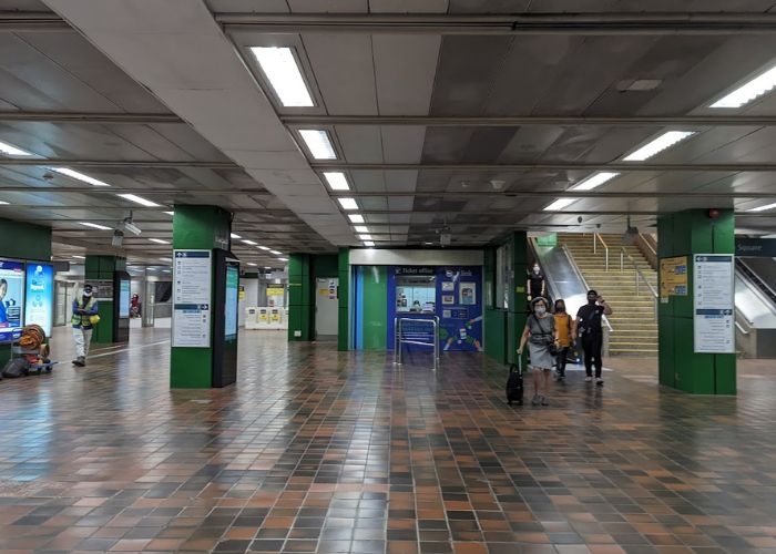 Misteri di Stasiun MRT Novena Singapura: Sebuah Kisah Angker Penampakan Hantu Tanpa Kepala di Balik Kenyamanan Bertransportasi