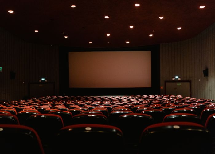 Daftar 4 Film Genre Terbaik Sepanjang Masa Menurut Letterboxd! Nomor 2 Dijamin Bikin Ngakak, Nomor 4 Sangat Menyeramkan!