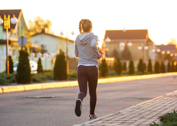 10 Spot Jogging Terbaik di Jakarta: Temukan Udara Segar di Tengah Hiruk-Pikuk Ibu Kota!