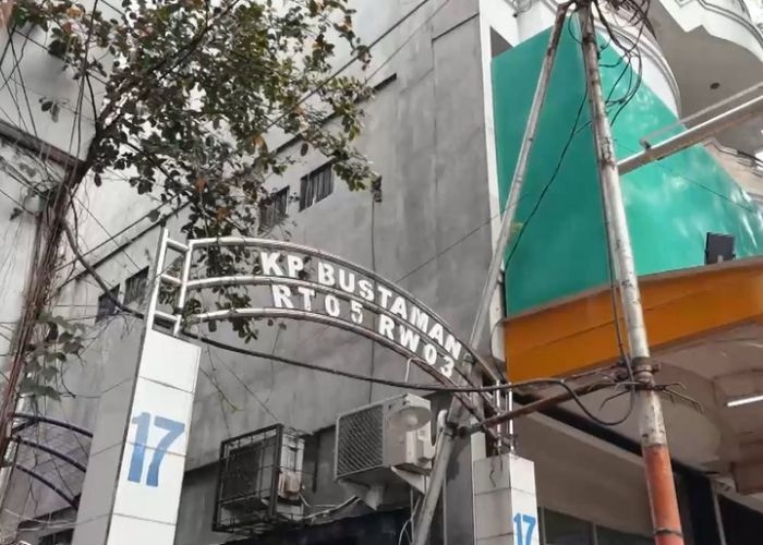 Kampung Bustaman: Jejak Sejarah, Kuliner Legendaris, dan Perjuangan Melawan Tergerusnya Warisan Budaya di Semarang!