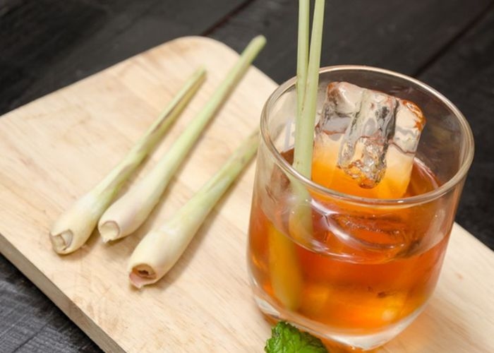 Lebih dari Sekadar Minuman: Terungkap, Ini 5 Manfaat Ajaib Wedang Sereh yang Jarang Diketahui!