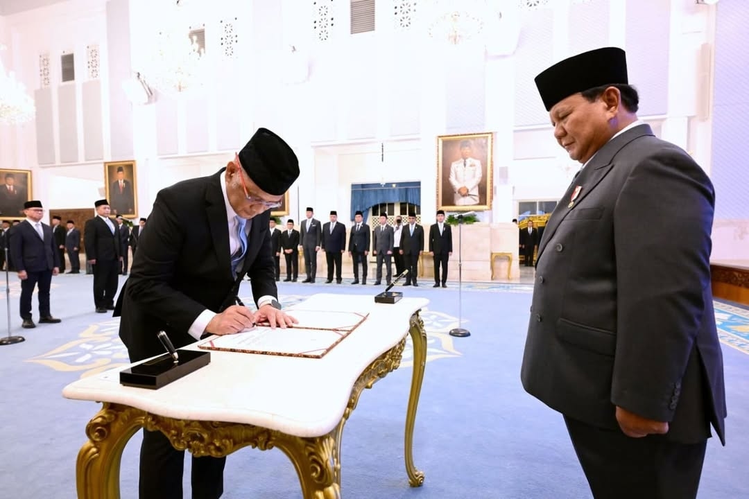 Sosok Ini Bikin Heboh! Cucu Pendiri NU Diangkat Jadi Menteri Haji dan Umrah, Ini Profil Lengkap Gus Irfan!