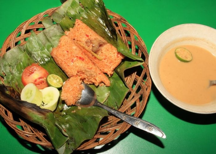 Kuliner Langka Warisan Banten: Nasi Bakar Sumsum, Hadir dari Kisah Pedagang Daging di Tahun 1940-an!
