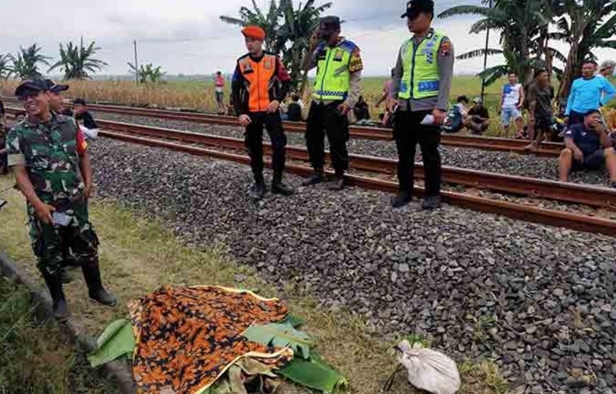Lansia Bawa Uang Rp 25 Juta dalam Karung Tertabrak KA Anjasmoro di Grobogan, Tewas di Tempat