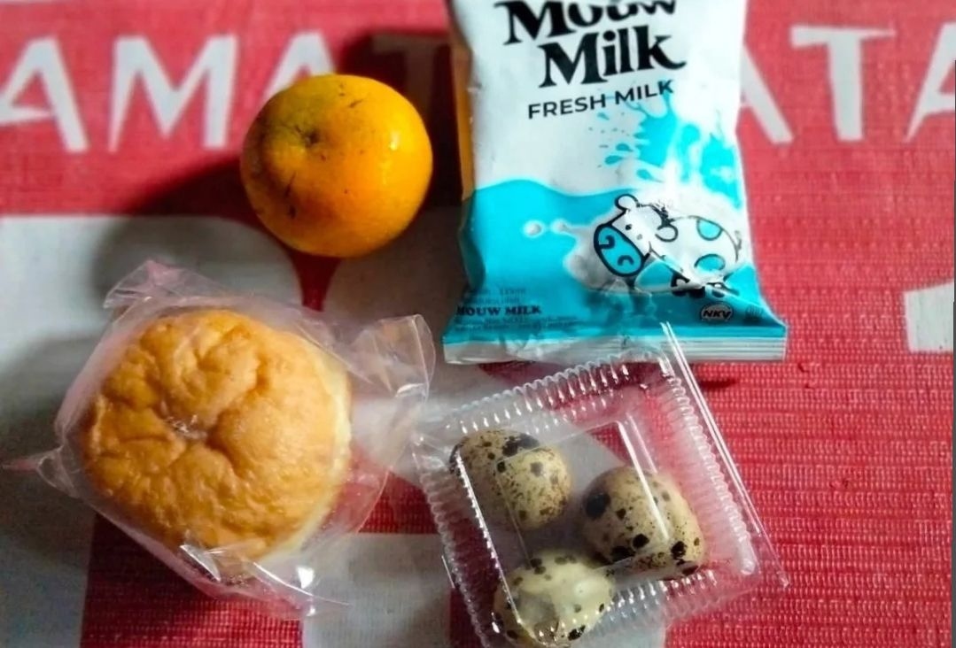 Warganet Ramai Unboxing Menu MBG di Bulan Ramadan