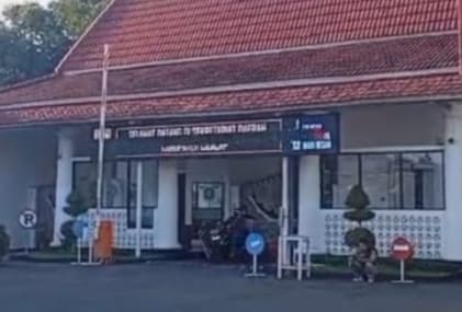Pasca OTT Bupati Syamsul: Kantor Pemkab Cilacap Mencekam, KPK Segel Dua Ruangan Penting