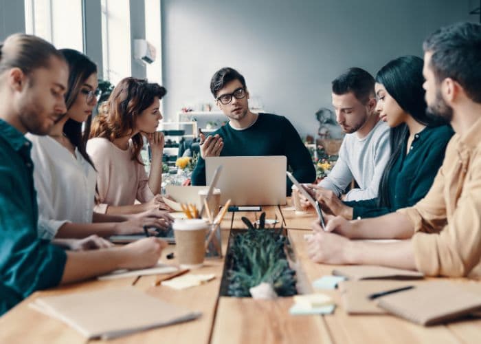 Mengenal 5 Jenis Leadership Terutama Kaitannya Dalam Sebuah Tim Kerja