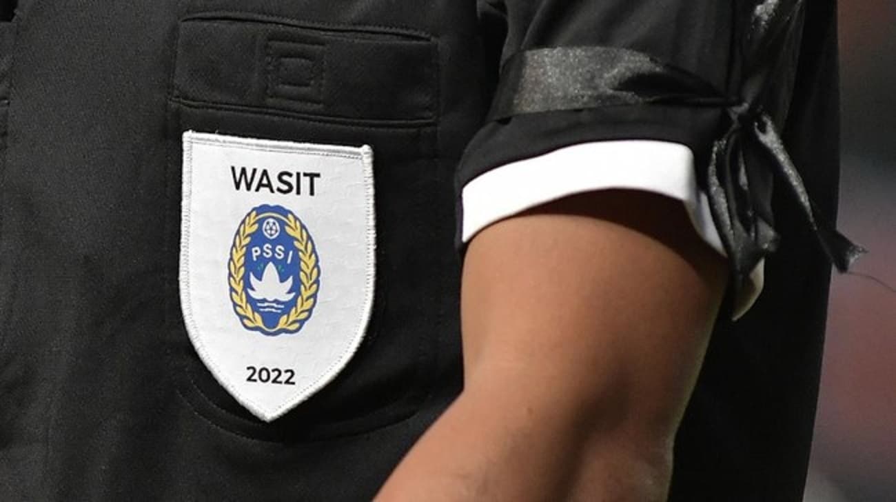 PROFIL INSTAGRAM Wasit Indonesia vs Laos di Piala AFF 2024, Cek Lengkap Perangkat Pertandingan Wasit VAR - Hakim Garis