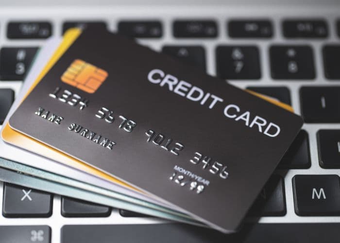 7 Tips Bijak Menggunakan dan Memaksimalkan Penggunaan Kartu Kredit untuk Meminimalisir Risiko Keuangan