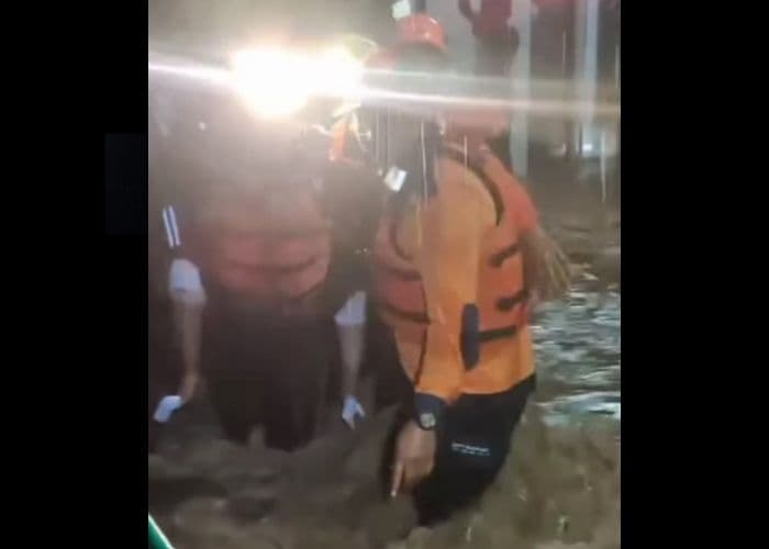 Update Kejadian! Tanggul Jebol di Banyubiru, Kabupaten Semarang: BPBD Berjibaku Evakuasi Warga