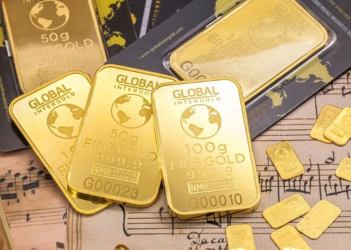 KEJUTAN HARGA EMAS HARI INI, SELASA 15 APRIL 2025! ANTAM, UBS, GALERI 24 BIKIN TRADING JADI PANAS DINGIN! SIAP-SIAP CUAN ATAU ZONK?!