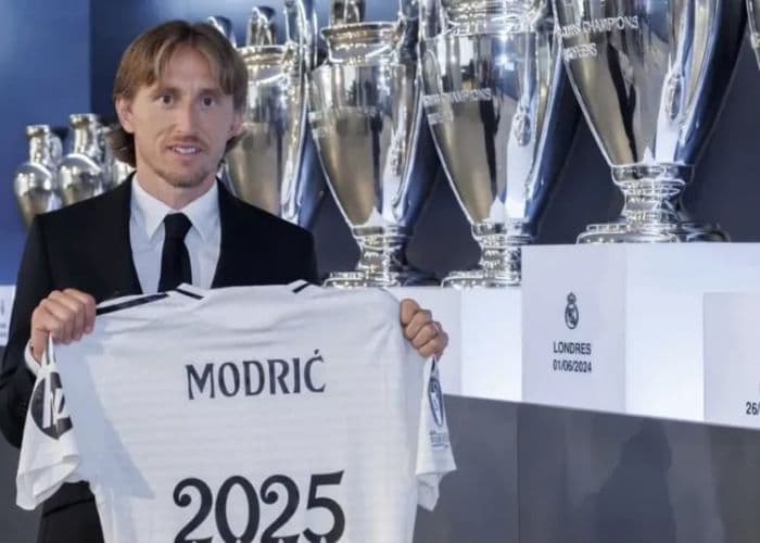 TERBONGKAR! Kekayaan Luka Modric Bikin Melongo! Intip Juga Gaji, Keluarga, dan Rencana Barunya!