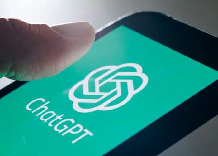 BIKIN KAGET! 100 Ribu Percakapan ChatGPT Bocor di Google, Data Pribadi Kamu Aman Gak?