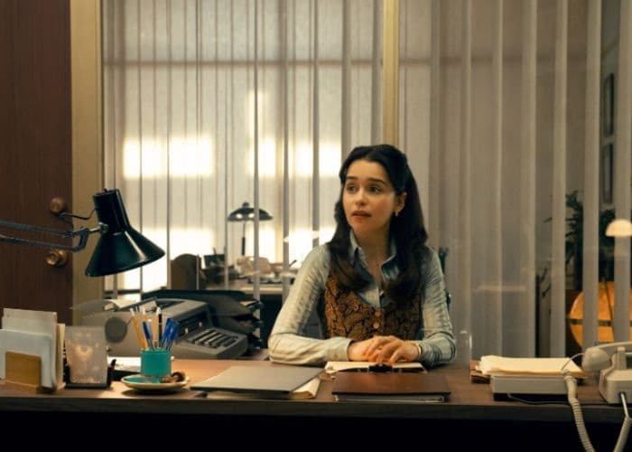 Aksi Mata-Mata Perang Dingin! Serial Ponies Emilia Clarke & Haley Lu Richardson Tayang 15 Januari di Peacock