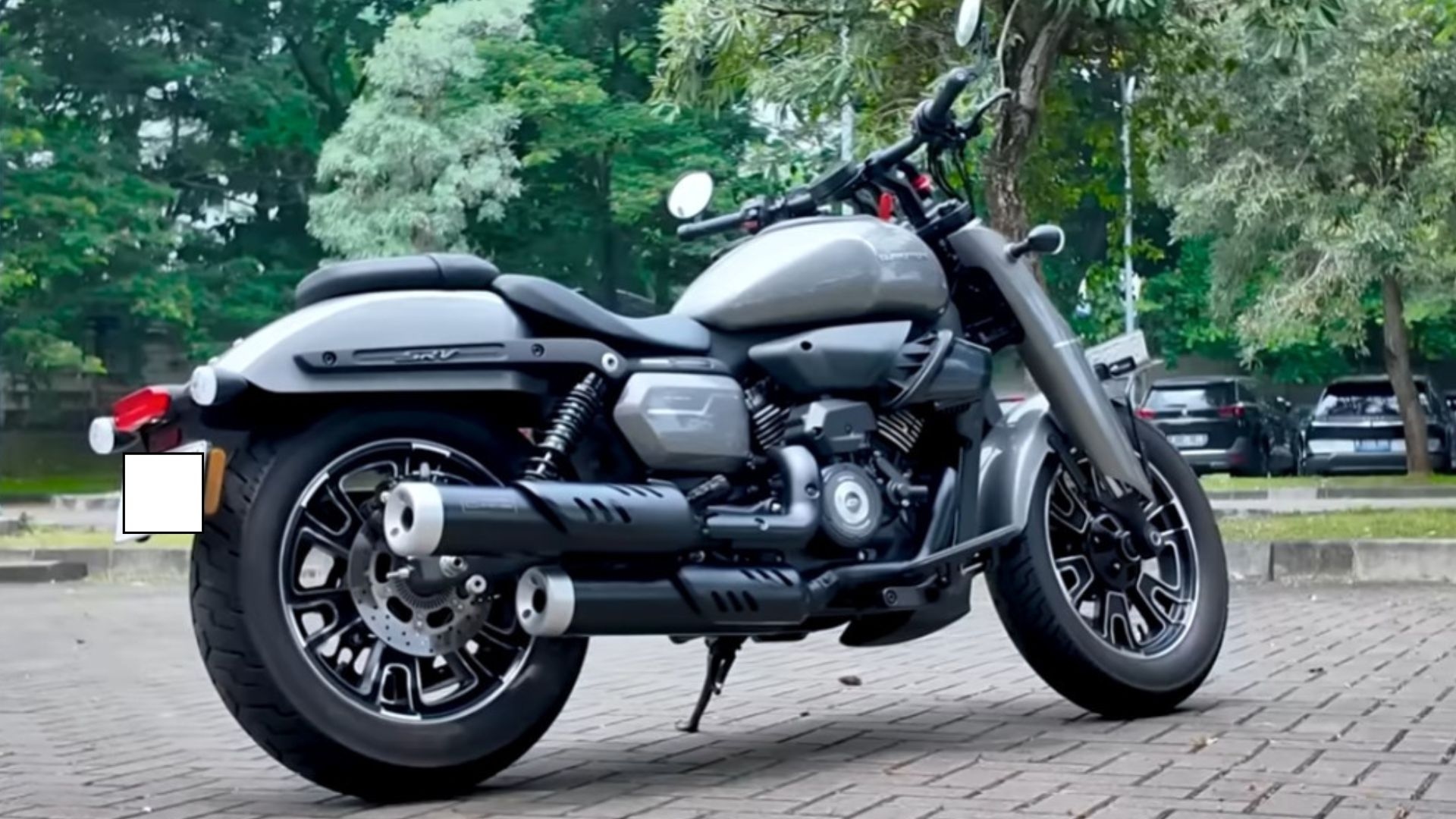 Gagah ala Harley Tapi Matic! Kupas Tuntas QJMOTOR SRV 250 Libero