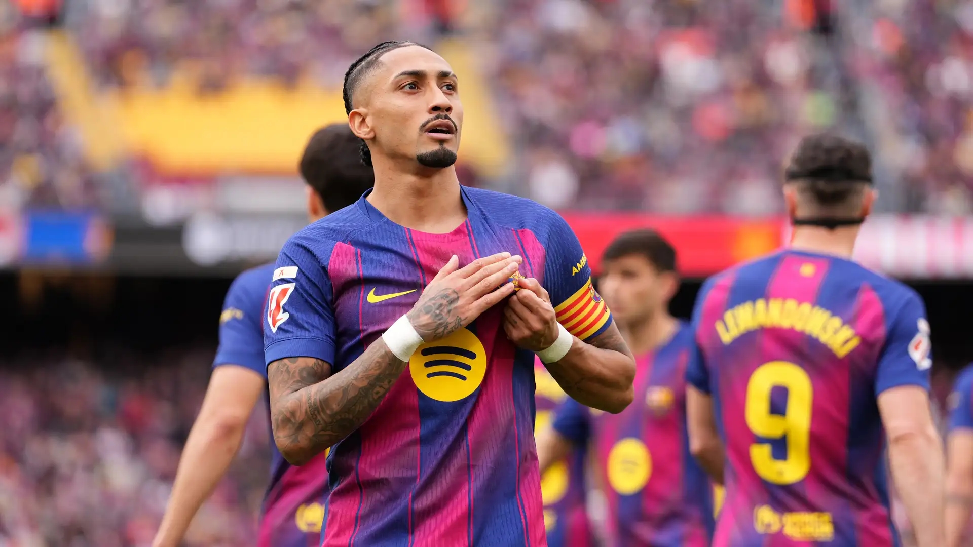 Rating Pemain Barcelona Setelah Membantai Sevilla 5-2: Hattrick Raphinha Bawa Barca Kian Kokoh di Puncak Klasemen