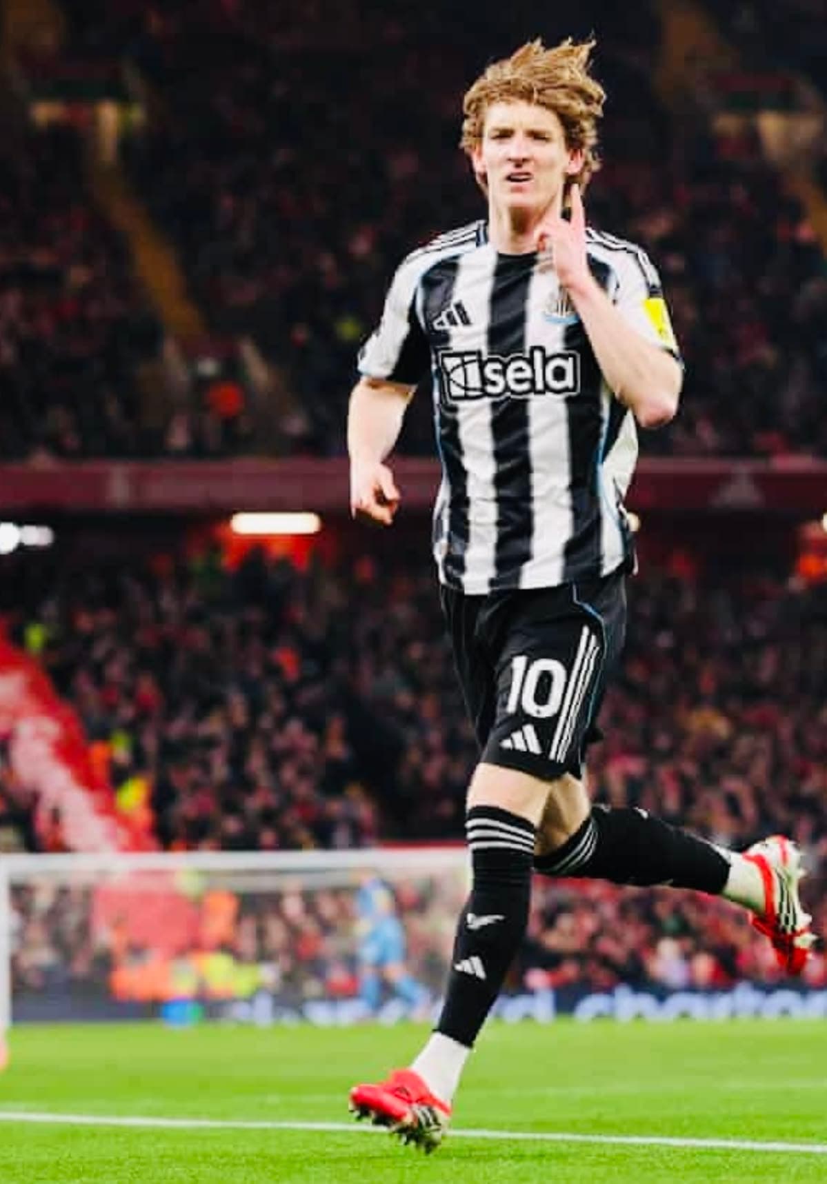 Liverpool Incar Anthony Gordon sebagai Pengganti Mohamed Salah, Newcastle Banderol 100 Juta Pounds