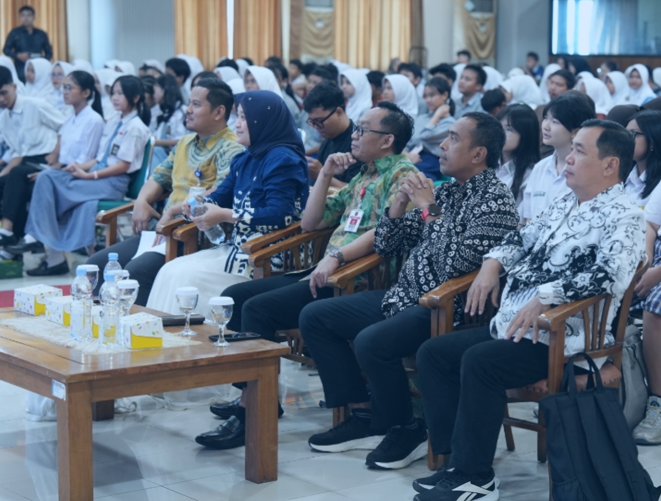 Wakil Rektor IV UPGRIS Ajak Peserta Didik Lebih Bijak Bermedsos: Generasi Z dan Alpha Rentan Terjebak Algoritma