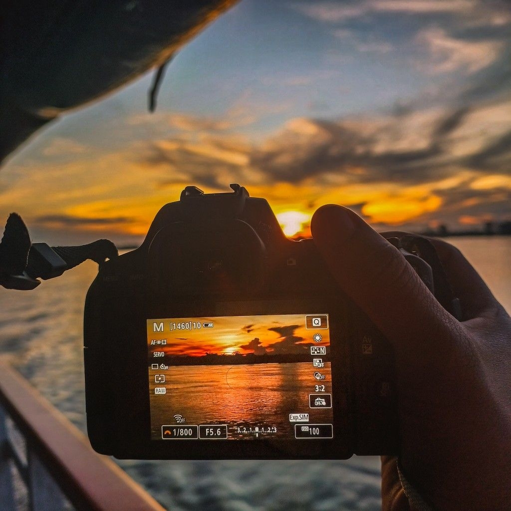 Cocok Jadi Fotografer? Ini 6 Zodiak yang Punya Bakat Alami di Bidang Fotografi Edisi Juni 2026
