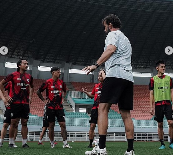 Persis Solo Dikenai Denda Total Rp. 70 Juta Akibat Ulah Suporter di BRI Liga 1