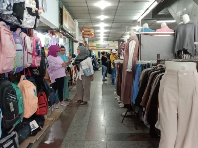 Pedagang SCJ Mulai Mengurus Surat Ijin Pemakaian Dasaran Berdagang