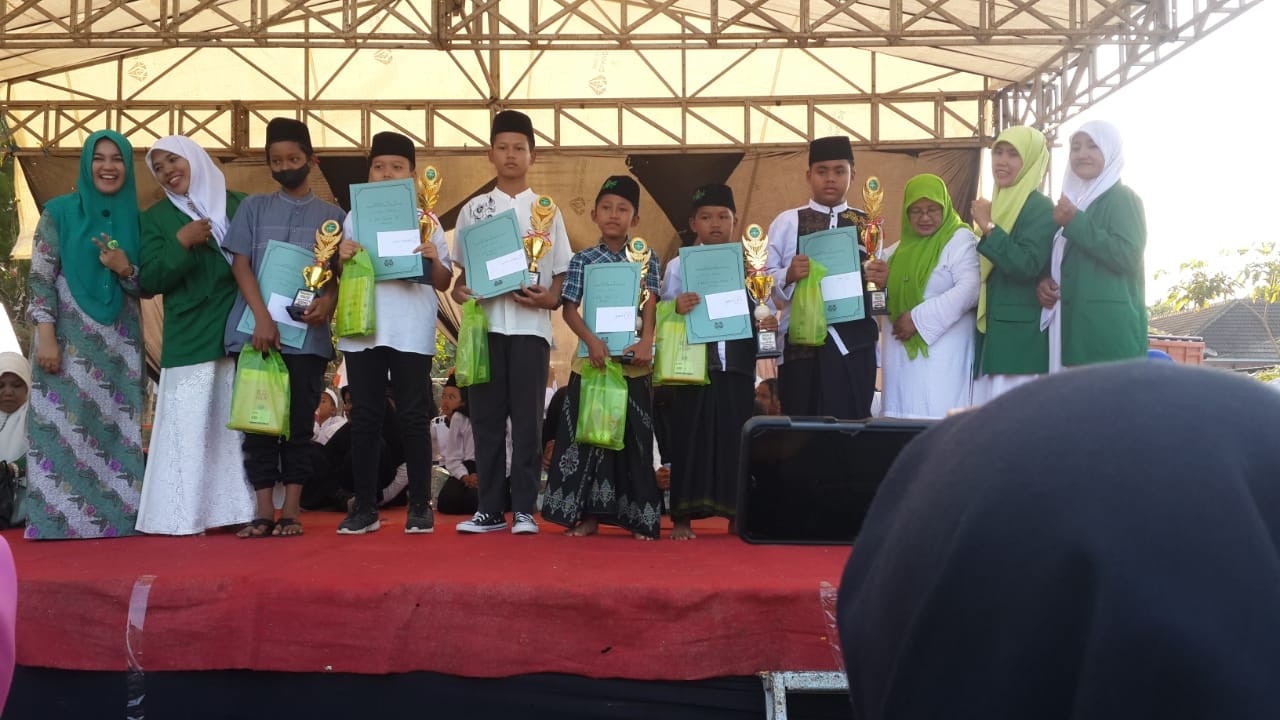 Muslimat NU Ungaran Timur Targetkan Visi Satukan Semua Potensi NU Untuk Kemaslahatan yang Lebih Luas