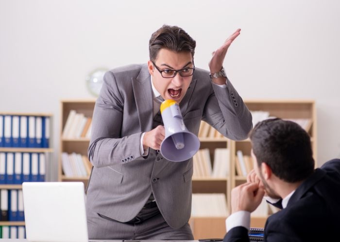 Berikut 4 Tips Meredam Emosi Saat Berada di Depan Atasan